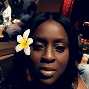 Meet your Posher, April